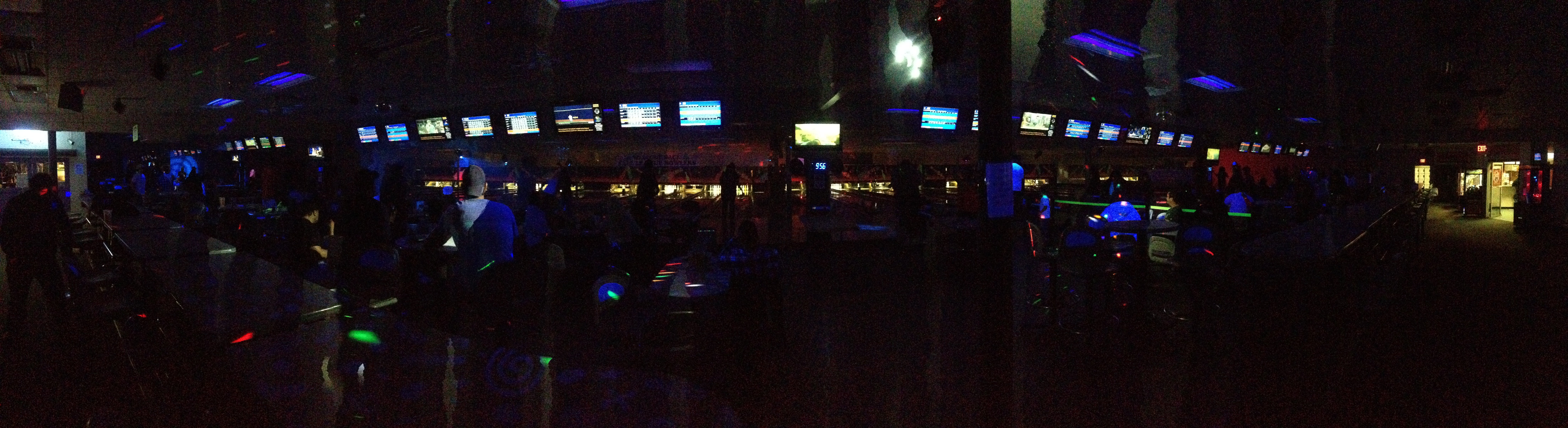 Extreme Bowling Anchorage, AK Jewel Lake Bowling Center